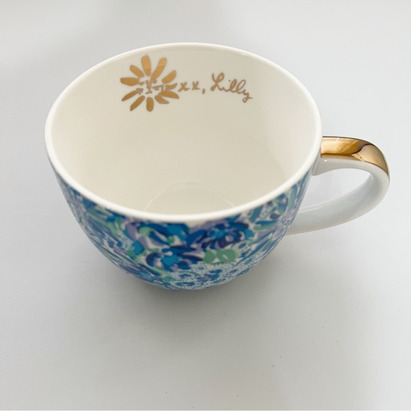 Lilly Pulitzer Blue Lion Print Mug - Picture 1 of 5